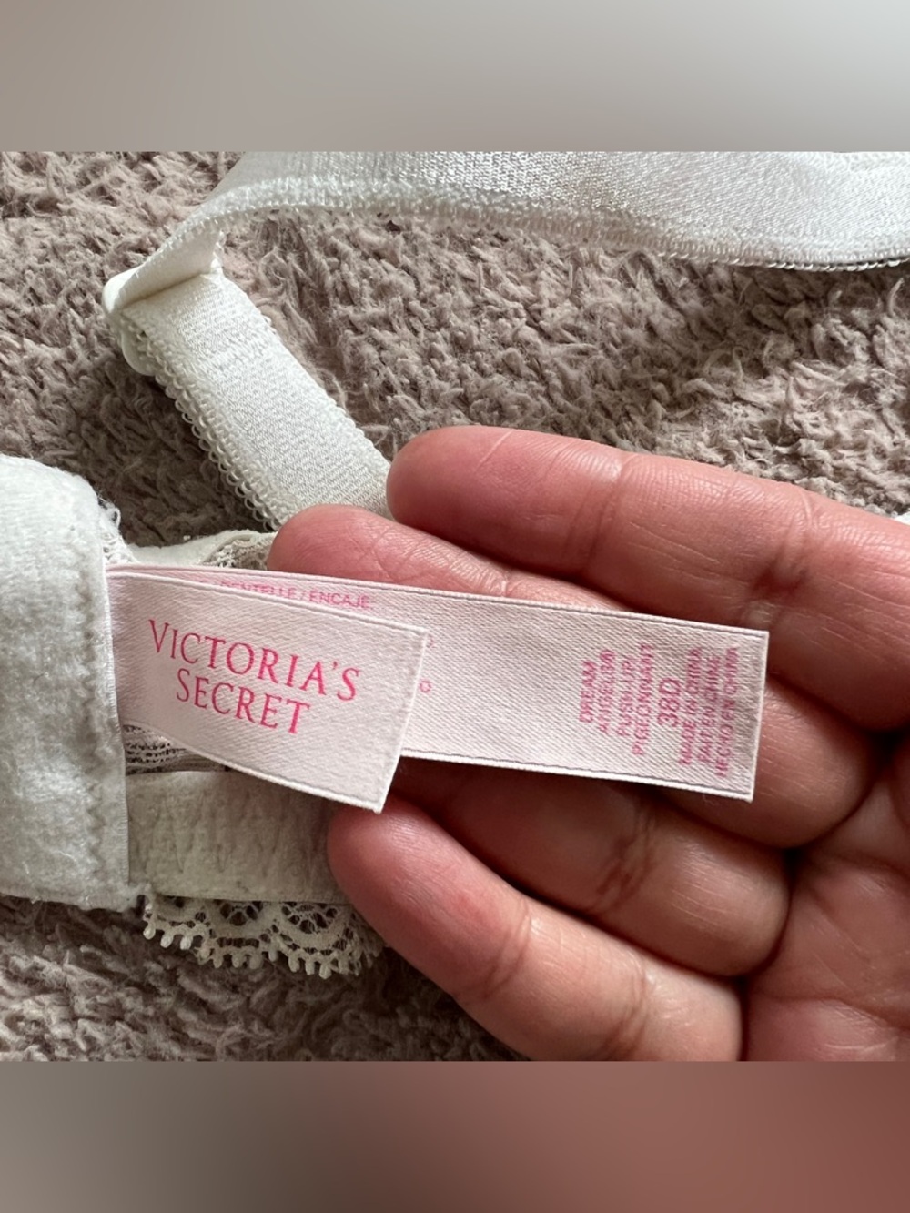 Victoria’s Secret Dream Angels Push Up Bra Floral Lace Trim Women’s Size 38D - Picture 2 of 7